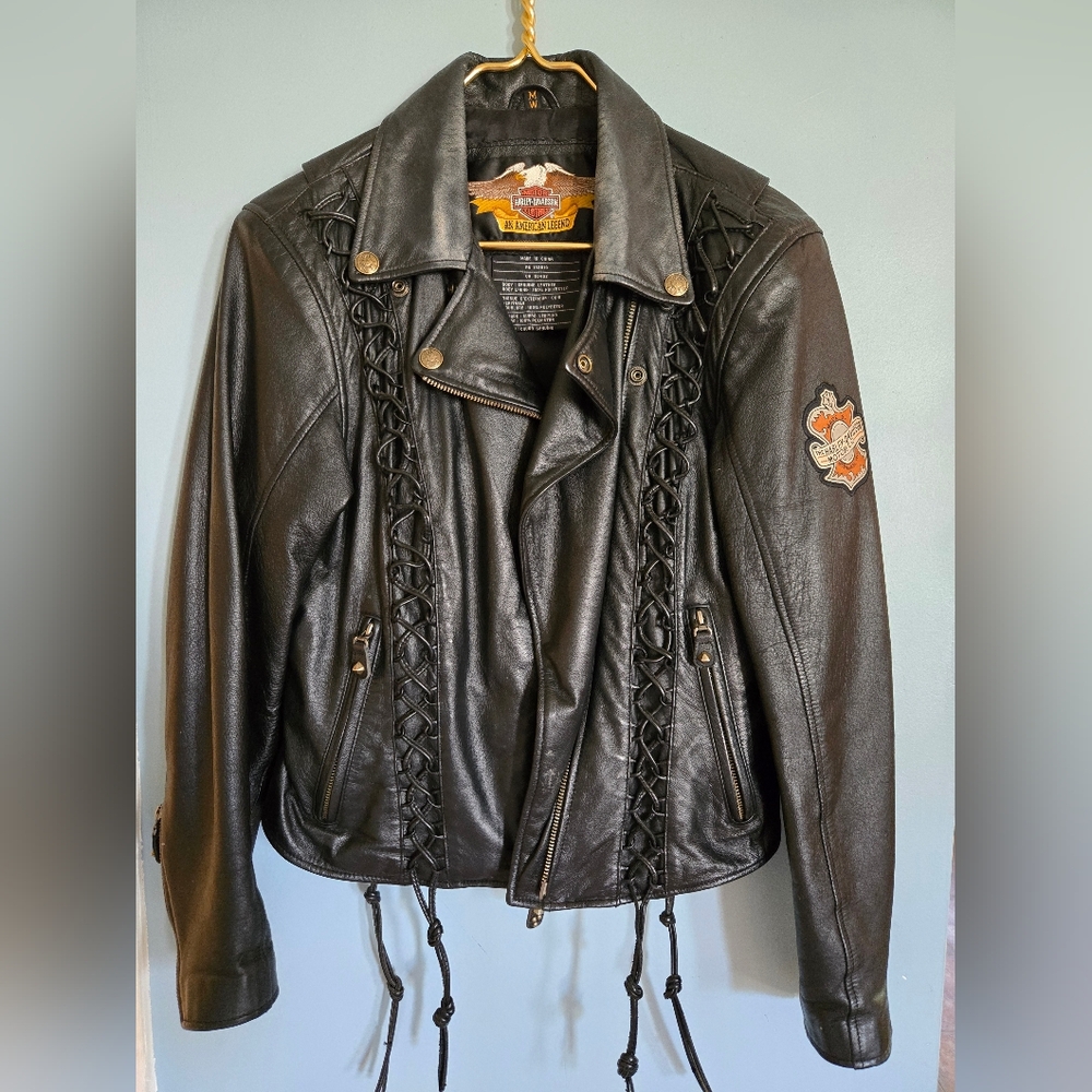 Women's Harley Davidson Black Moto Jacket Winged Logo Braids Genuine Leather Md.